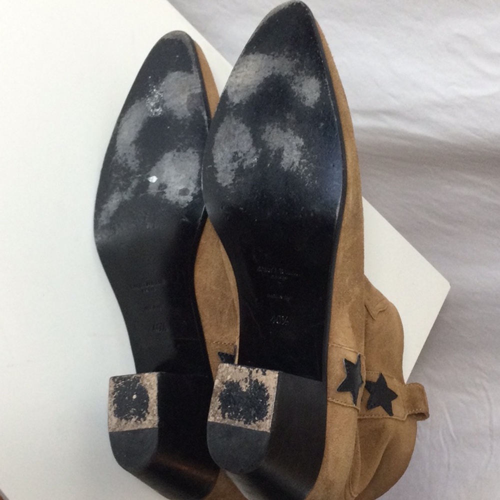 Saint Laurent Tan Suede Boots with Black Leather Star Accents - Picture 10 of 13